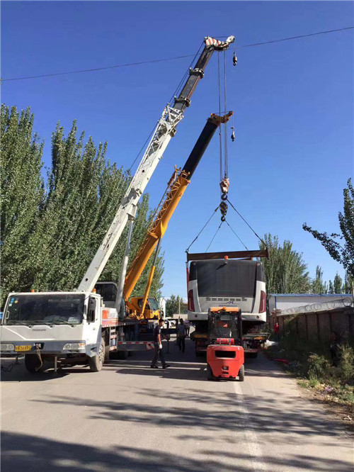 港口集装箱搬运案例